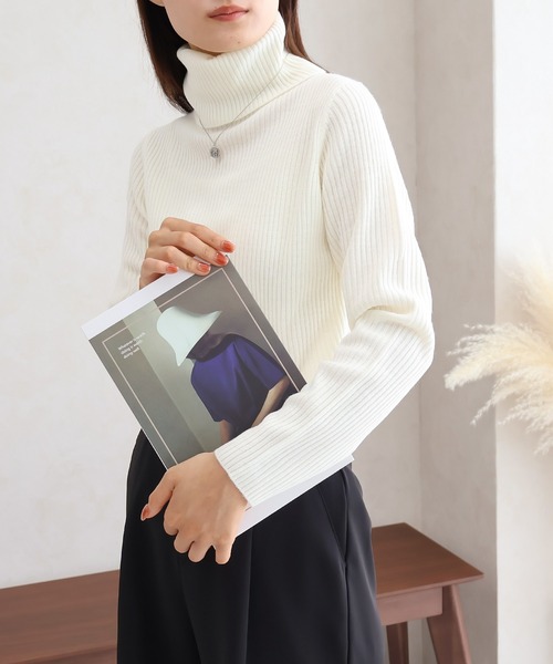 Social GIRL（ソーシャルガール）の「タートルネックリブニット（ニット/セーター・レディース・グレー/パープル/グリーン/ブルー/マスタード/ブラック/オフホワイト/ピンク/ベージュ/ブラウン・M/L）」の15枚目の写真