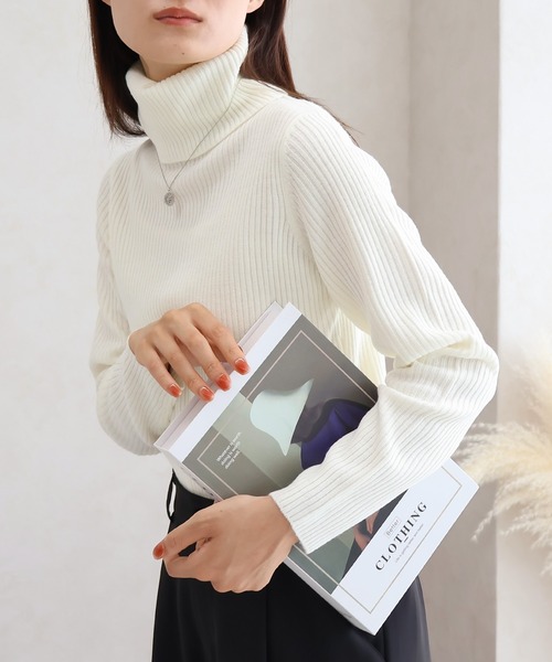 Social GIRL（ソーシャルガール）の「タートルネックリブニット（ニット/セーター・レディース・グレー/パープル/グリーン/ブルー/マスタード/ブラック/オフホワイト/ピンク/ベージュ/ブラウン・M/L）」の14枚目の写真