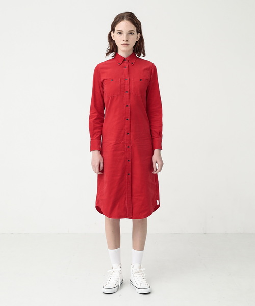 koe×THOM BROWNE（コエトムブラウン）の「WOMENS SHIRTDRESS（シャツワンピース・レディース・レッド/ブルー・MEDIUM/SMALL/LARGE）」の3枚目の写真
