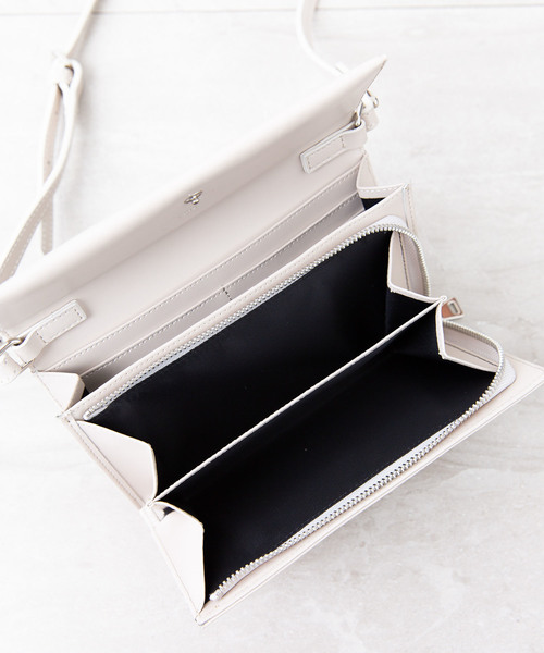 YAHKI（ヤーキ）の「【YAHKI(ヤーキ)】《STUDIOUS別注》お財布ショルダーミニバッグ YH-246（ショルダーバッグ・レディース・ブラック/ベージュ・FREE）」の10枚目の写真