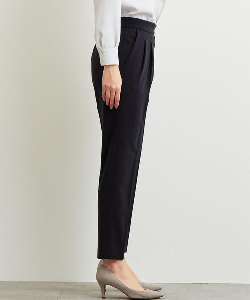 green label relaxing（グリーンレーベルリラクシング）の「[手洗い可能/パウダリードレープ]◆D テーパード パンツ NV/BK ◆（その他パンツ・レディース・ブラック/ネイビー・34/36/38/42/44/40/46）」の5枚目の写真