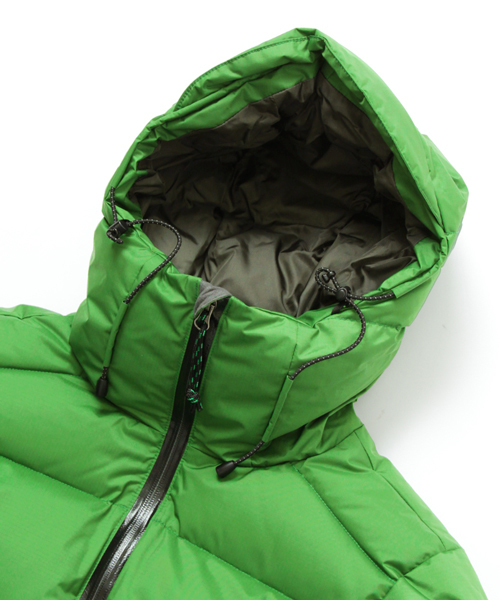 URBAN RESEARCH DOORS MENS(アーバンリサーチ ドアーズ メンズ)の「DOORS AURORA(ダウンジャケット/コート・メンズ・ネイビー/ブラック/グリーン/ブルー/オレンジ・36/38/40)」の8枚目の写真