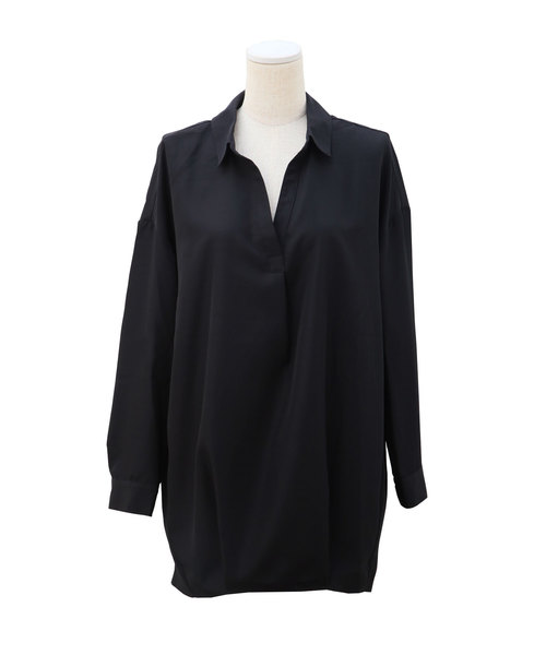 Luz Llena(ラズレナ)の「エステルブロードスキッパーシャツ(シャツ/ブラウス・レディース・ブラック/オフホワイト/グレイッシュベージュ・MEDIUM)」の4枚目の写真