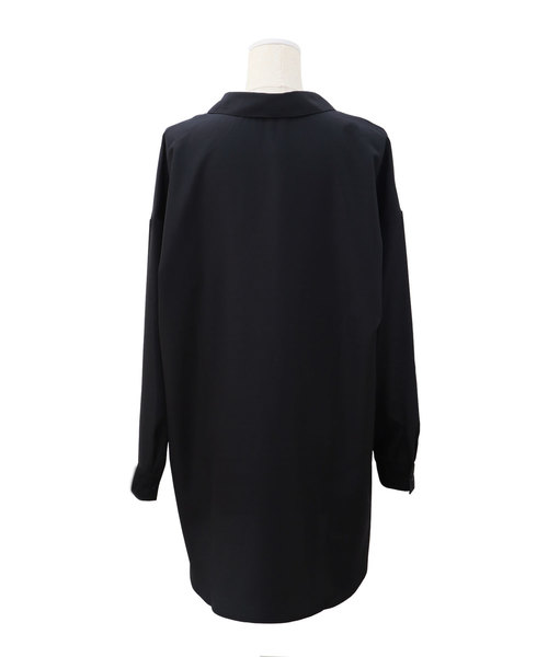 Luz Llena(ラズレナ)の「エステルブロードスキッパーシャツ(シャツ/ブラウス・レディース・ブラック/オフホワイト/グレイッシュベージュ・MEDIUM)」の6枚目の写真