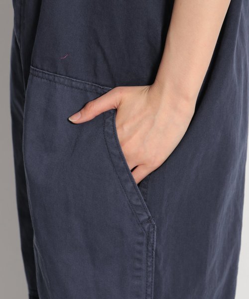niko and...(ニコアンド)の「微配色ハギハギワークサロペット(サロペット/オーバーオール・レディース・ネイビー/カーキ・MEDIUM/LARGE)」の16枚目の写真
