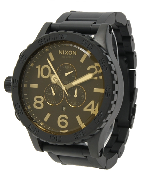 NIXON(ニクソン)の「THE 51-30 CHRONO(アナログ腕時計・メンズ・ゴールド系その他/ブラック系その他/ゴールド/ピンクゴールド/ガンメタ/その他1/その他2/スミクロ/ブラック系その他2/グレー系その他・FREE)」の2枚目の写真