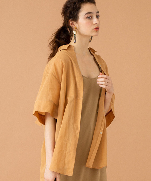 UNITED TOKYO（ユナイテッドトウキョウ）の「オーガンシャツチュニック（シャツ/ブラウス・レディース・ベージュ/マルチ/ブラック・1）」の13枚目の写真