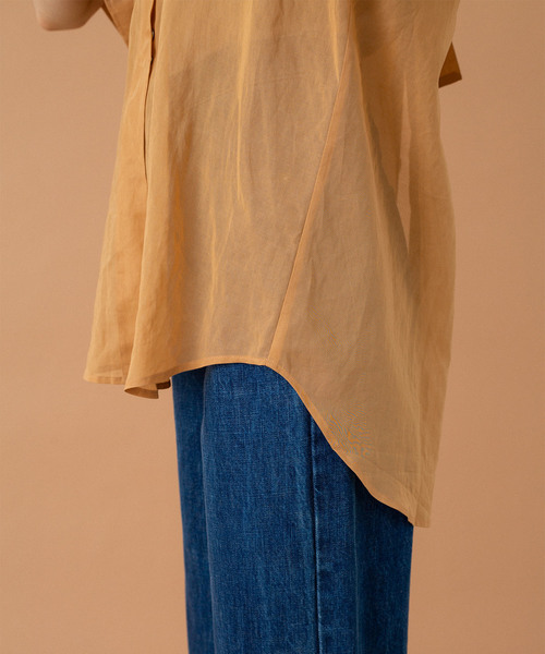 UNITED TOKYO（ユナイテッドトウキョウ）の「オーガンシャツチュニック（シャツ/ブラウス・レディース・ベージュ/マルチ/ブラック・1）」の6枚目の写真