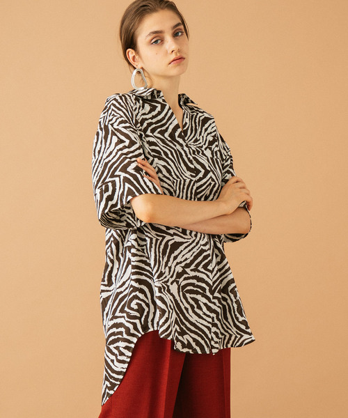 UNITED TOKYO（ユナイテッドトウキョウ）の「オーガンシャツチュニック（シャツ/ブラウス・レディース・ベージュ/マルチ/ブラック・1）」の20枚目の写真