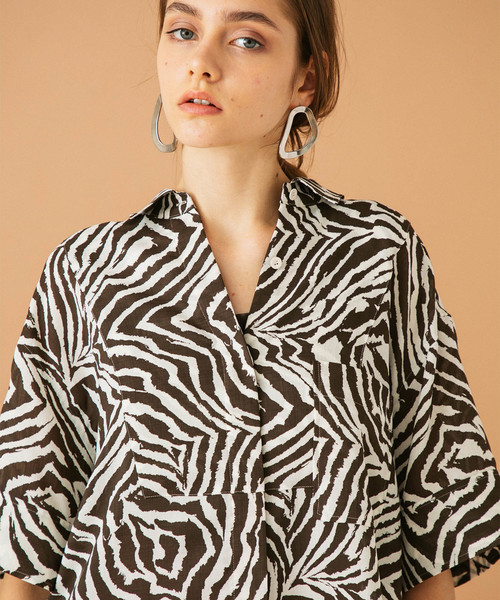 UNITED TOKYO（ユナイテッドトウキョウ）の「オーガンシャツチュニック（シャツ/ブラウス・レディース・ベージュ/マルチ/ブラック・1）」の21枚目の写真