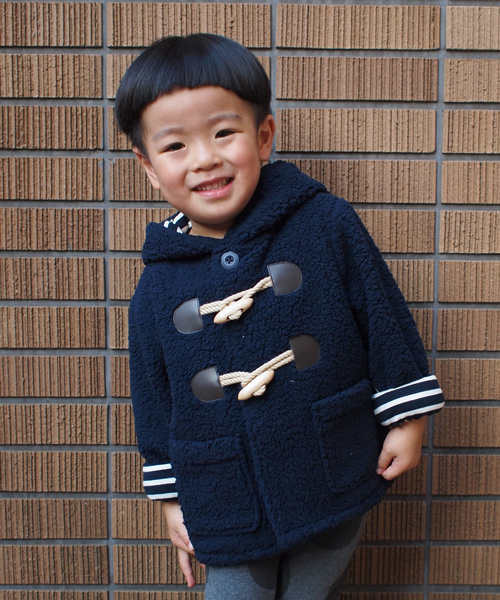 green label relaxing(グリーンレーベルリラクシング)の「「WEB限定」【KIDS】ボアショート ダッフルコート ◆(ダッフルコート・キッズ・モカ/ネイビー・115cm/105cm/125cm/95cm)」の2枚目の写真