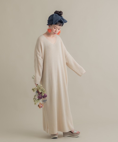 Libra Cue（リブラ キュー）の「Libra ルーズフィットニットロングワンピ（ワンピース・レディース・アイボリー/ブラック/グレー・FREE）」の5枚目の写真