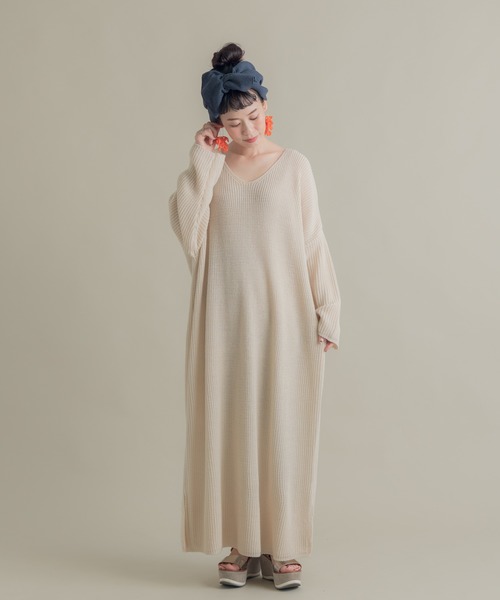 Libra Cue（リブラ キュー）の「Libra ルーズフィットニットロングワンピ（ワンピース・レディース・アイボリー/ブラック/グレー・FREE）」の6枚目の写真