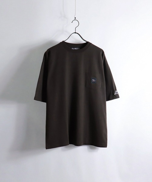 Kappa（カッパ）の「Kappa/カッパ ビッグバックプリント筆記体ロゴT/胸ポケットロゴT（Tシャツ/カットソー・メンズ・ホワイト/ブラック/ダークブラウン/ベージュ/サックスブルー/ホワイト系その他/ブラック系その他/ブルー系その他・M/L）」の10枚目の写真