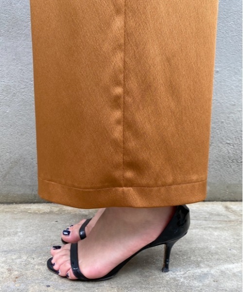 LOUNGEDRESS（ラウンジドレス）の「ハンマーサロペット（その他パンツ・レディース・ブラック/ブラウン・FREE）」の17枚目の写真