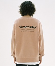 LOCATION CREWNECK