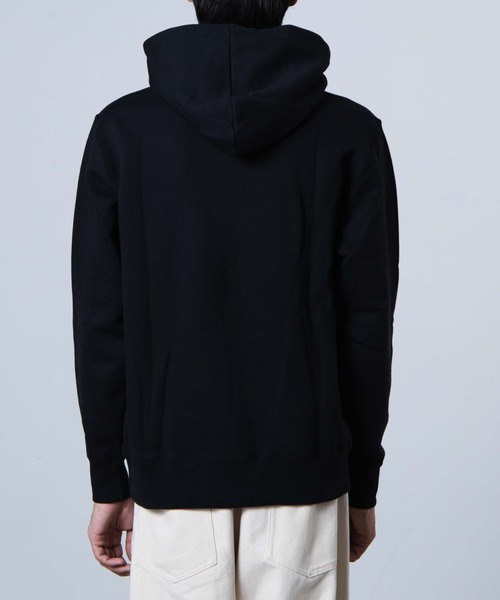 Champion(チャンピオン)の「WEGO/Champion 起毛ロゴプルパーカー(パーカー・メンズ・ホワイト/ブラック/ダークグリーン・LARGE/MEDIUM)」の17枚目の写真