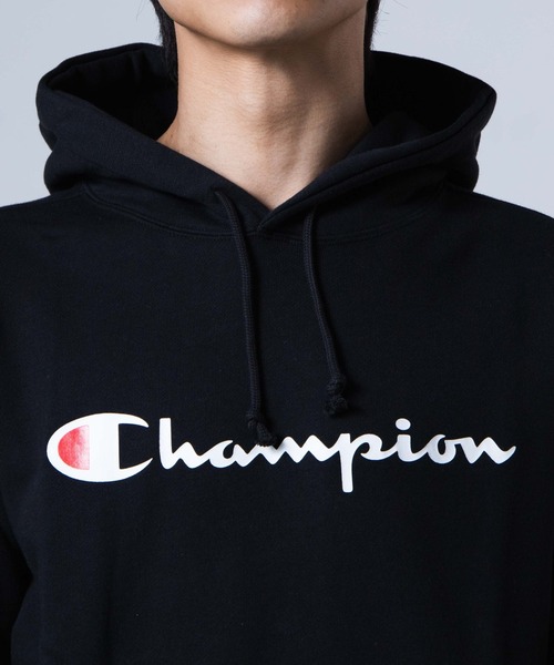 Champion(チャンピオン)の「WEGO/Champion 起毛ロゴプルパーカー(パーカー・メンズ・ホワイト/ブラック/ダークグリーン・LARGE/MEDIUM)」の18枚目の写真