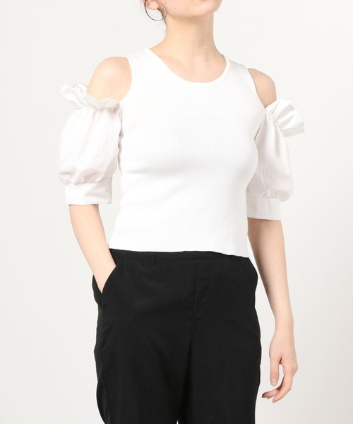 WEGO(ウィゴー)の「WEGO/オープンショルダー切り替えTシャツ(Tシャツ/カットソー・レディース・ホワイト・FREE)」の1枚目の写真
