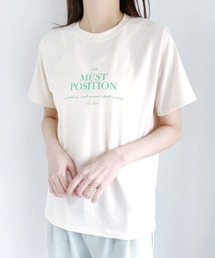 center logo tee