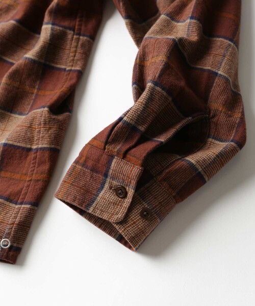 FREAK'S STORE（フリークスストア）の「長袖シャツ（シャツ/ブラウス・メンズ・ブラウン・MEDIUM）」の11枚目の写真