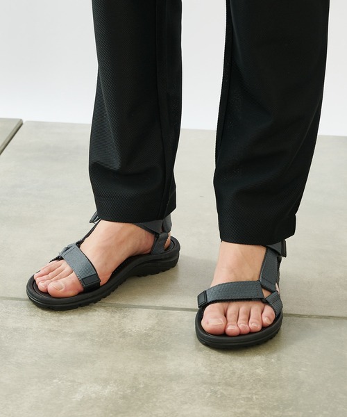 COLONY 2139（コロニートゥーワンスリーナイン）の「【MEN'S】ベルトスポーツサンダル（サンダル・メンズ・カーキ/ブラック/グレー・LARGE/MEDIUM）」の3枚目の写真