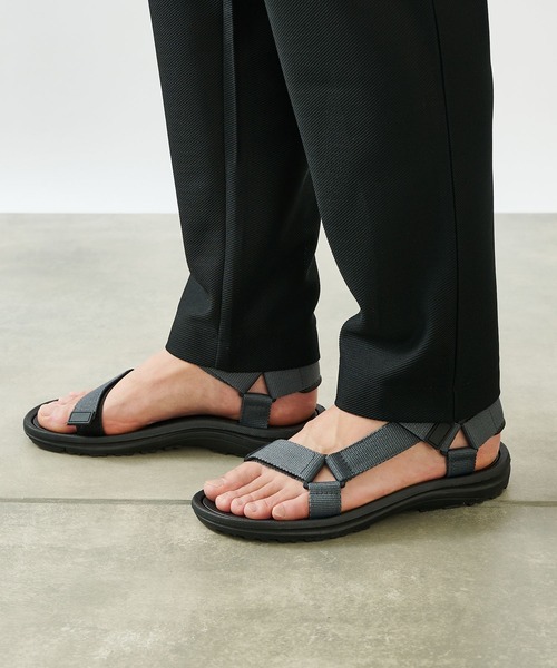 COLONY 2139（コロニートゥーワンスリーナイン）の「【MEN'S】ベルトスポーツサンダル（サンダル・メンズ・カーキ/ブラック/グレー・LARGE/MEDIUM）」の4枚目の写真