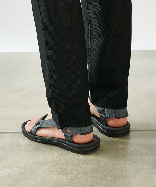 COLONY 2139（コロニートゥーワンスリーナイン）の「【MEN'S】ベルトスポーツサンダル（サンダル・メンズ・カーキ/ブラック/グレー・LARGE/MEDIUM）」の19枚目の写真