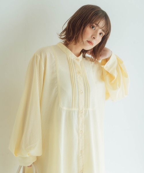 nemne store（ネンネストア）の「木漏れ日に光るシアードレスシャツ（シャツ/ブラウス・レディース・ホワイト/ライトブルー/イエロー/ブルー/ライトグリーン/アイボリー/モカ/その他1・フリー）」の7枚目の写真