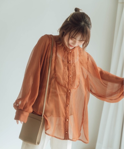 nemne store（ネンネストア）の「木漏れ日に光るシアードレスシャツ（シャツ/ブラウス・レディース・ホワイト/ライトブルー/イエロー/ブルー/ライトグリーン/アイボリー/モカ/その他1・フリー）」の4枚目の写真