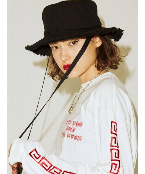 jouetie（ジュエティ）の「フリンジバケットハット（ハット・レディース・ブラック/その他1・FREE）」の2枚目の写真