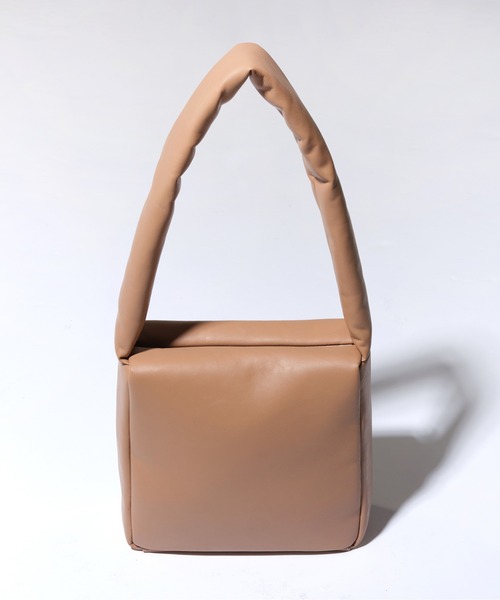 SAMO ONDOH（セイモオンド）の「【SAMO ONDOH】SPONGE BAG M LAMBSKIN / セイモオンド スポンジバッグ M ラムスキン（ショルダーバッグ・レディース・ブラック/ピンク/グリーン/クリーム/ブラウン/ブルー/レモンイエロー/スモーキーグリーン系・FREE）」の11枚目の写真