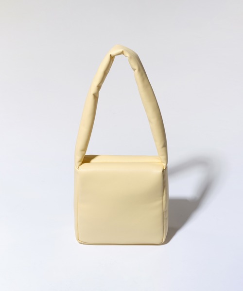 SAMO ONDOH（セイモオンド）の「【SAMO ONDOH】SPONGE BAG M LAMBSKIN / セイモオンド スポンジバッグ M ラムスキン（ショルダーバッグ・レディース・ブラック/ピンク/グリーン/クリーム/ブラウン/ブルー/レモンイエロー/スモーキーグリーン系・FREE）」の16枚目の写真