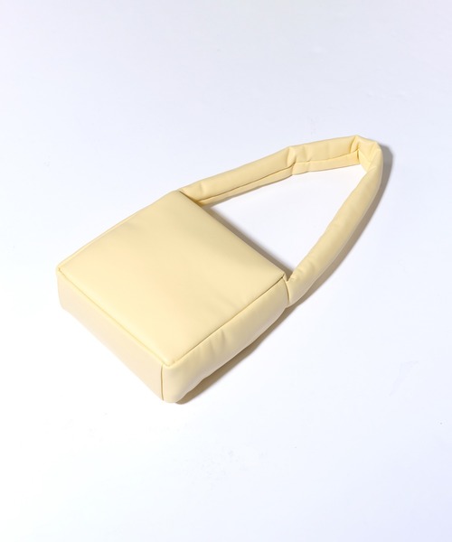 SAMO ONDOH（セイモオンド）の「【SAMO ONDOH】SPONGE BAG M LAMBSKIN / セイモオンド スポンジバッグ M ラムスキン（ショルダーバッグ・レディース・ブラック/ピンク/グリーン/クリーム/ブラウン/ブルー/レモンイエロー/スモーキーグリーン系・FREE）」の18枚目の写真