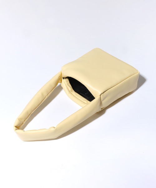 SAMO ONDOH（セイモオンド）の「【SAMO ONDOH】SPONGE BAG M LAMBSKIN / セイモオンド スポンジバッグ M ラムスキン（ショルダーバッグ・レディース・ブラック/ピンク/グリーン/クリーム/ブラウン/ブルー/レモンイエロー/スモーキーグリーン系・FREE）」の19枚目の写真