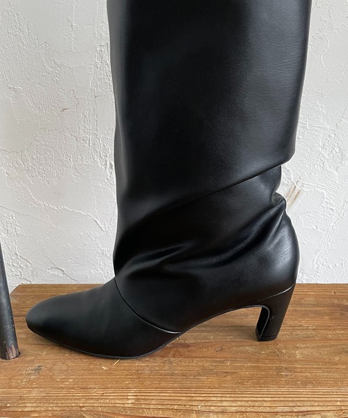 CAPRICIEUX LE'MAGE（カプリシューレマージュ）の「タックロングブーツ（ブーツ・レディース・ブラック・37/39）」の5枚目の写真