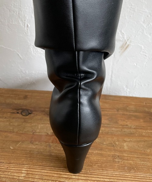 CAPRICIEUX LE'MAGE（カプリシューレマージュ）の「タックロングブーツ（ブーツ・レディース・ブラック・37/39）」の6枚目の写真