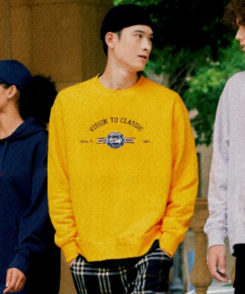 Reebok（リーボック）の「ロマンティック クラウン クルー スウェットシャツ / Romantic Crown Crew Sweatshirt（スウェット・メンズ・イエロー/オフホワイト/ブラック・MEDIUM/SMALL/X-SMALL/XXX-LARGE/LARGE/X-LARGE/XX-LARGE）」の3枚目の写真