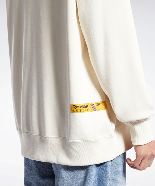 Reebok（リーボック）の「ロマンティック クラウン クルー スウェットシャツ / Romantic Crown Crew Sweatshirt（スウェット・メンズ・イエロー/オフホワイト/ブラック・MEDIUM/SMALL/X-SMALL/XXX-LARGE/LARGE/X-LARGE/XX-LARGE）」の10枚目の写真