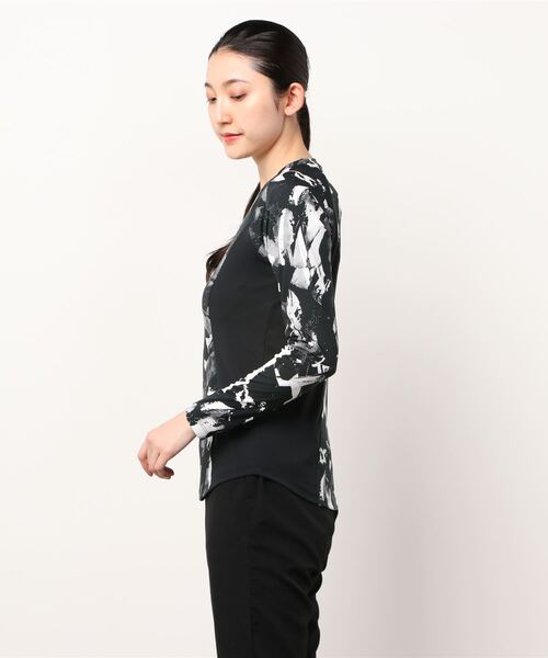 DESCENTE（デサント）の「デサント S.F.TECHグラフィックLSシャツ（Tシャツ/カットソー・レディース・ブラック/ブラック×ホワイト・XL/M/L/S）」の5枚目の写真