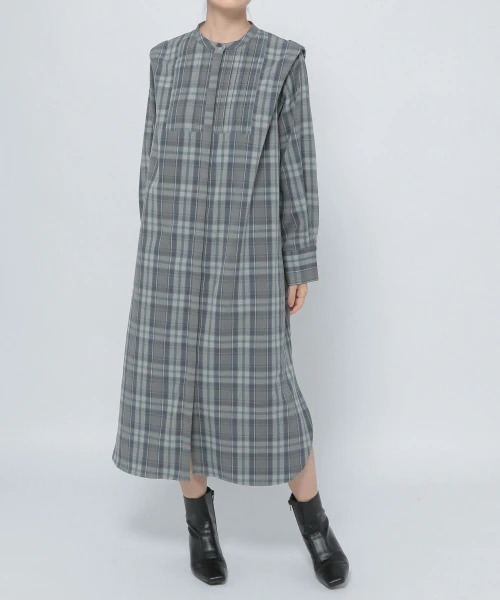 LOWRYS FARM（ローリーズファーム）の「ピンタックシャツワンピース
