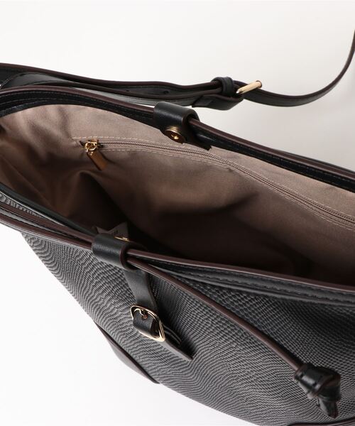 m.f.editorial（エムエフエディトリアル）の「アニマル型押し ショルダーバッグ（ショルダーバッグ・レディース・ブラック/ベージュ・FREE）」の5枚目の写真