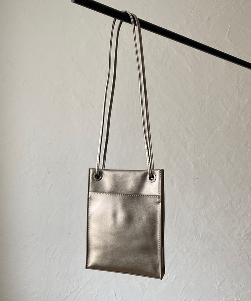 ReNorm（リノーム）の「ミニショルダーバッグ（ショルダーバッグ・レディース・グレイッシュベージュ/ブラック/ゴールド・フリー）」の15枚目の写真