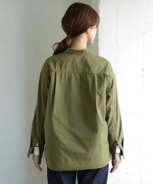 URBAN RESEARCH DOORS（アーバンリサーチドアーズ）の「コットンミリタリースタンドシャツ（シャツ/ブラウス・レディース・カーキ/ネイビー・ONE）」の19枚目の写真