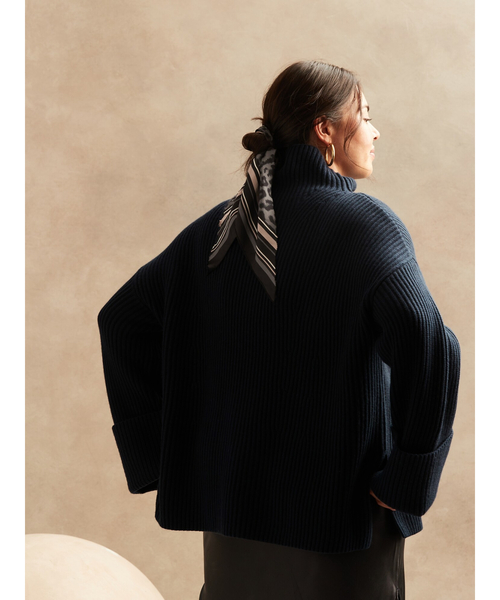 美品！高級カジュアル　バナナリパブリック　メリノカシミヤ　ファネルネックセーター Banana Republic（バナナリパブリック）の「メリノカシミヤ ファネル