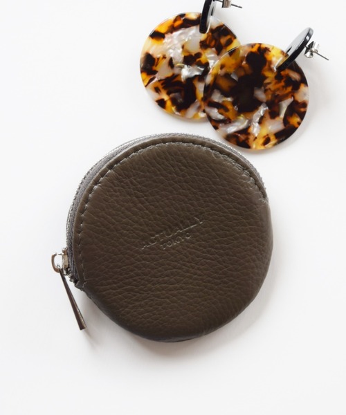 Actually(アクチュアリー)の「本革 ラウンドケース 財布 小物入れ(コインケース・レディース・ブラック/ピンク/シルバー/グリーン/グレー/ゴールド/ベージュ/レモンイエロー/ラベンダー/グリーン系・フリー)」の3枚目の写真