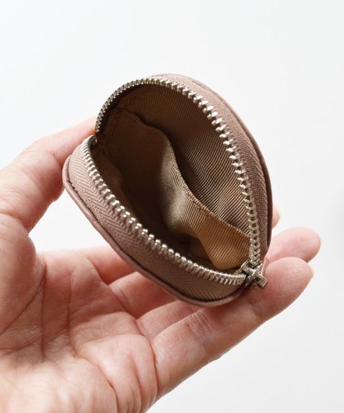 Actually(アクチュアリー)の「本革 ラウンドケース 財布 小物入れ(コインケース・レディース・ブラック/ピンク/シルバー/グリーン/グレー/ゴールド/ベージュ/レモンイエロー/ラベンダー/グリーン系・フリー)」の15枚目の写真