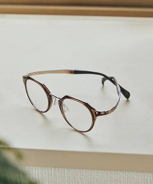 UNITED ARROWS（ユナイテッドアローズ）の「ボストン型 めがね｜Zoff｜UNITED ARROWS  (ゾフ｜ユナイテッドアローズ)（メガネ・レディース・ライトブラウン/ブラック・FREE）」の7枚目の写真