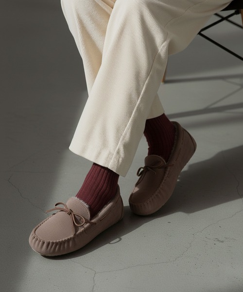 LibertyDoll(リバティードール)の「LibertyDoll フラットモカシンレースボアスリッポンシューズ(モカシン/デッキシューズ・レディース・ライトグレー/ブラック/ダークブラウン/ダークグレー/キャメル/レオパード/ベージュ/ネイビー・LL/S/M/L)」の2枚目の写真