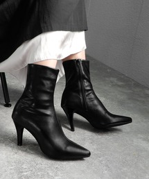 minia | ポインテッドトゥフェイクレザーショートブーツ　◆(ブーツ)